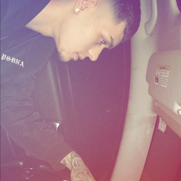 Meet your Posher, Gabriel - Picture 1 of 1